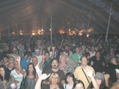 Crowd 4