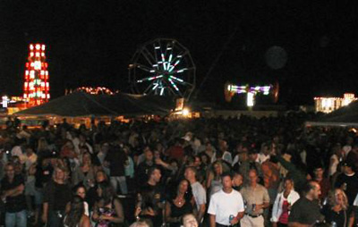 Crowd 2